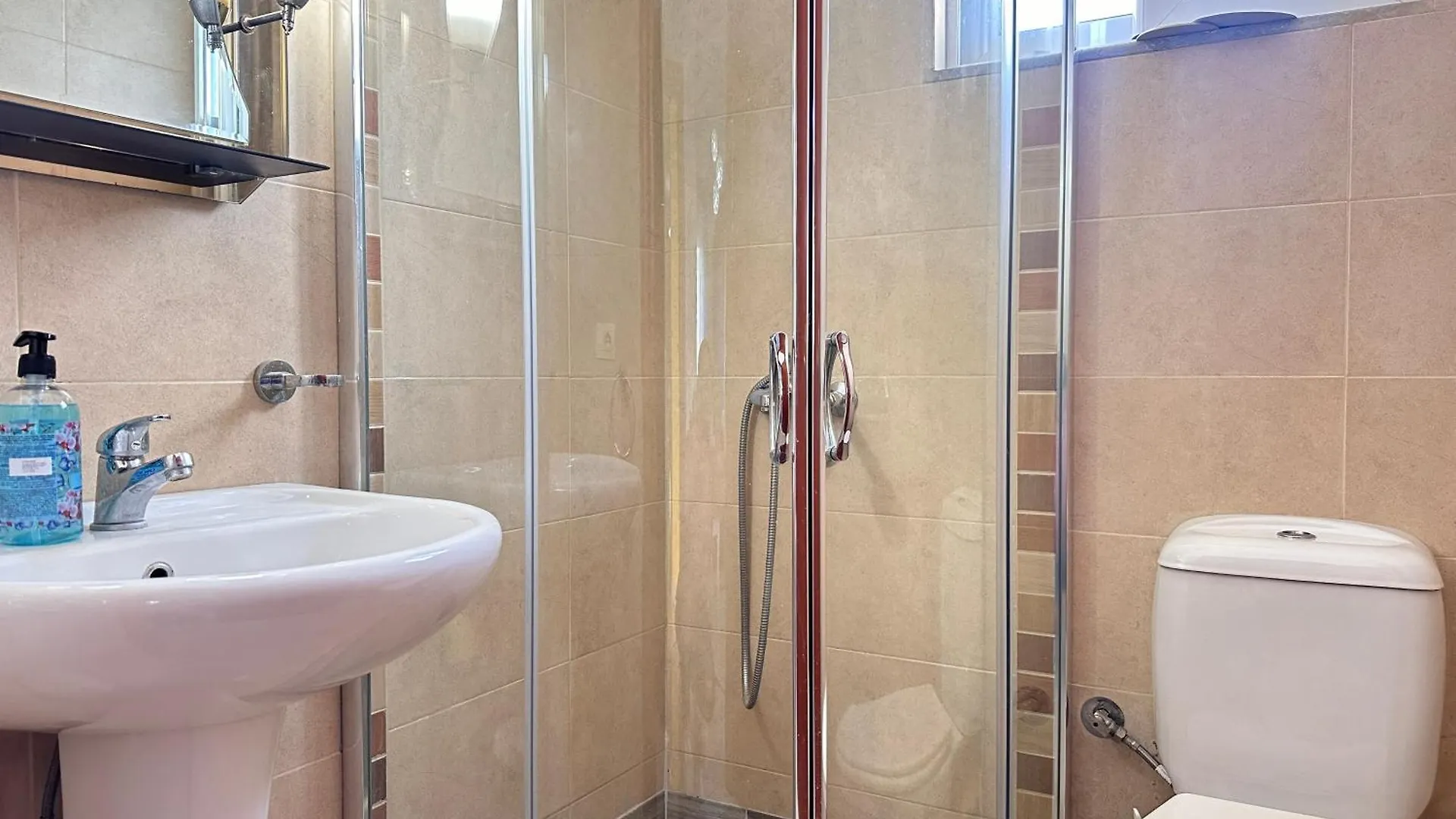 Design Sea View Apartment Sarandë