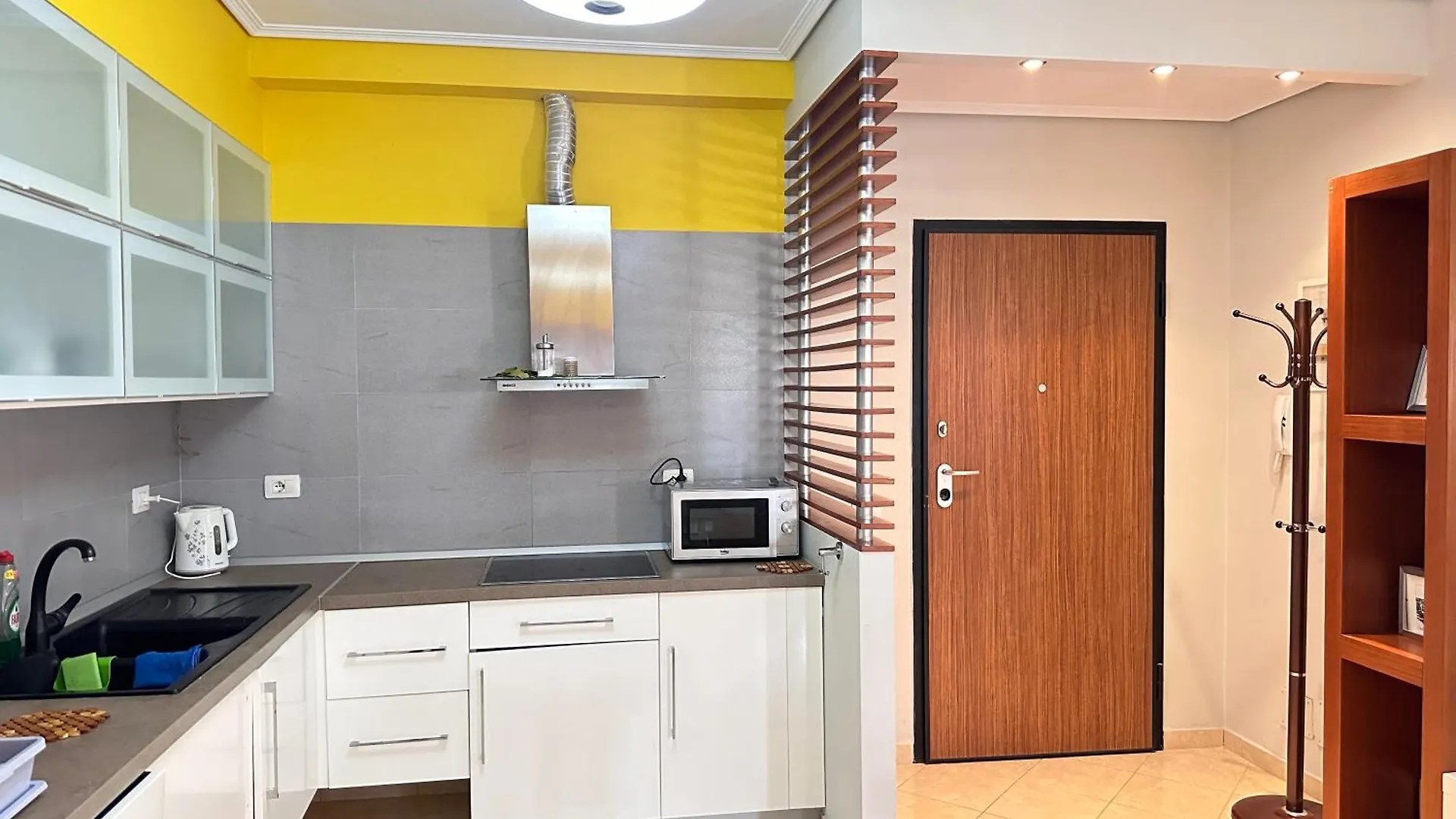 Design Sea View Apartment Sarande