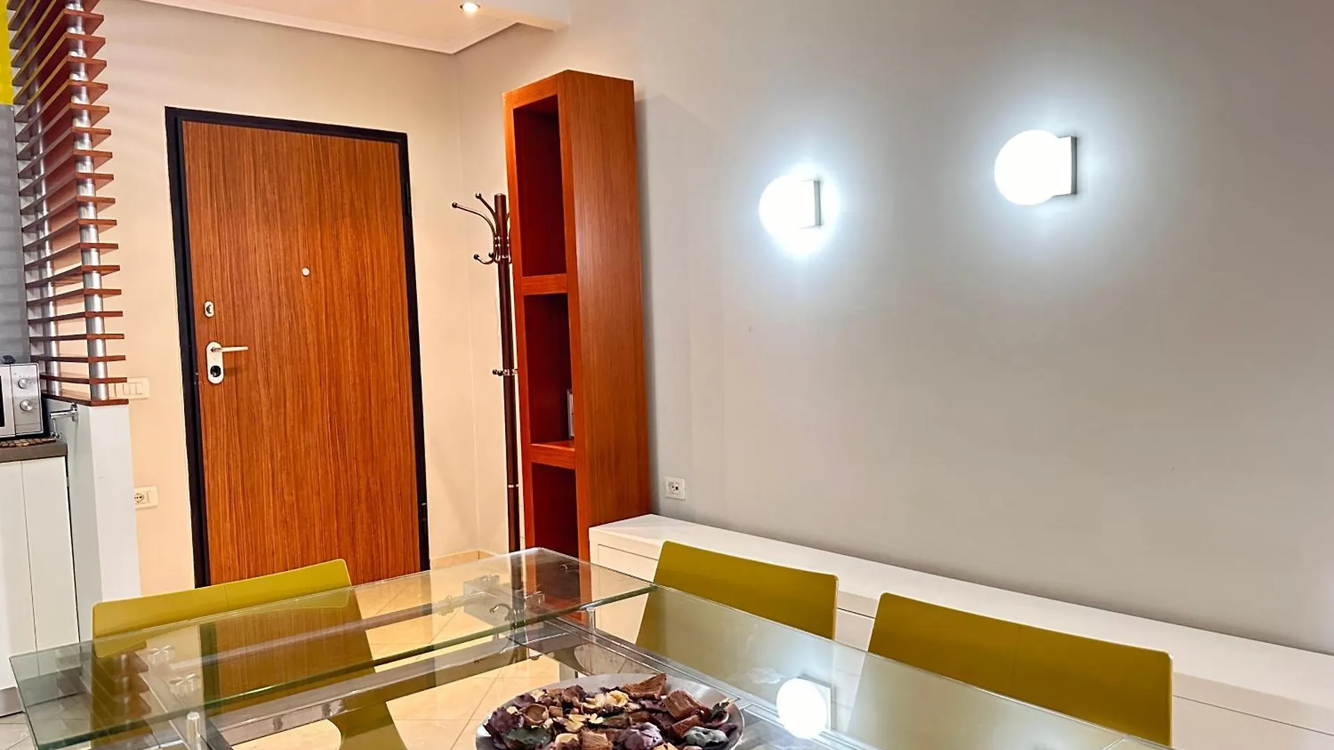 Design Sea View Apartment Sarande